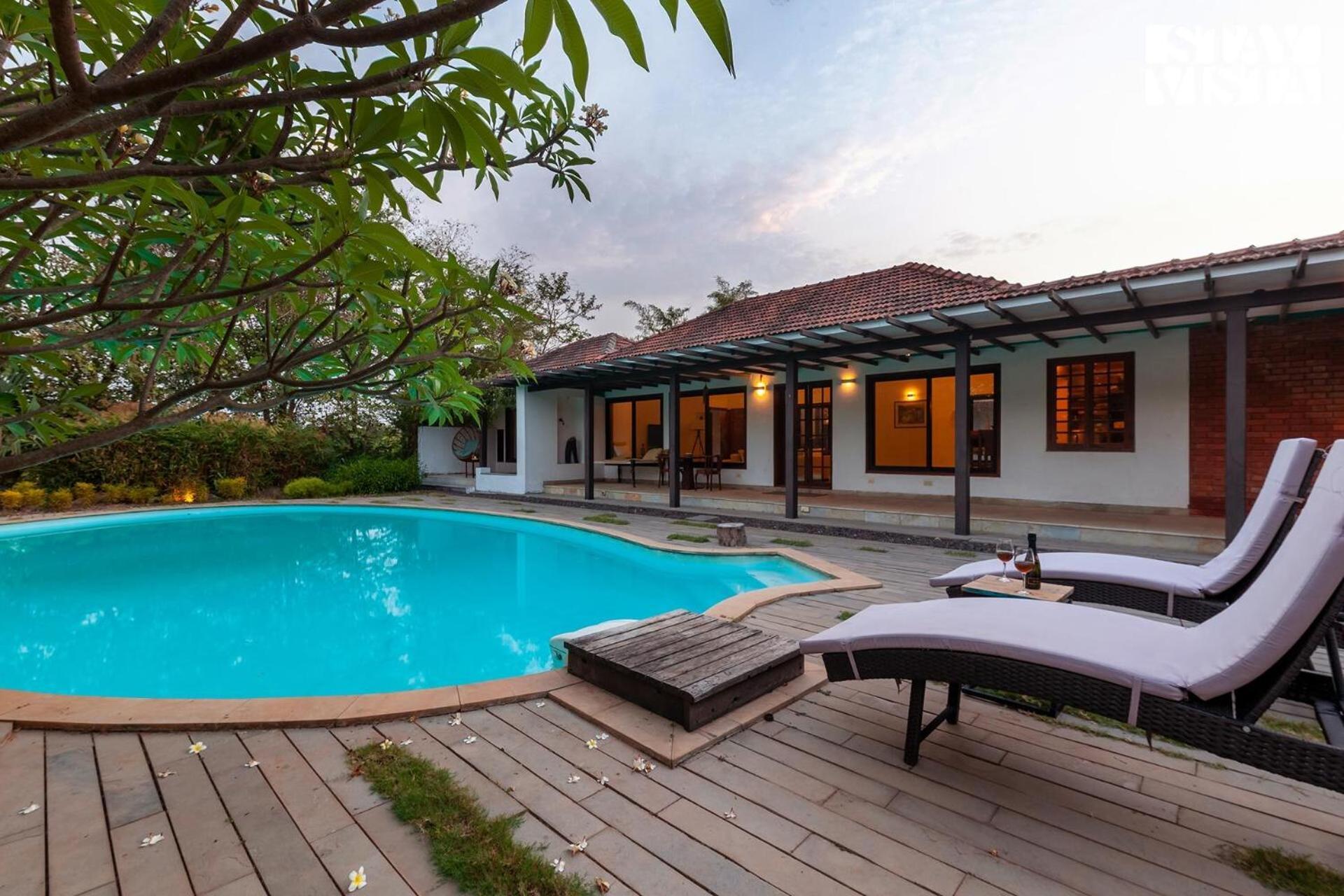 Wander Beyond By Stayvista - Featuring A Bali-Themed Abode And A Refreshing Swimming Pool Alībāg Buitenkant foto