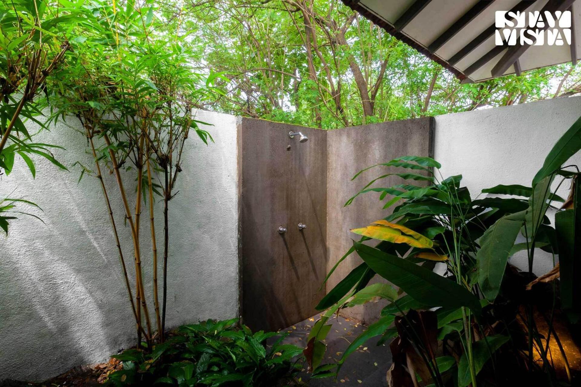 Wander Beyond By Stayvista - Featuring A Bali-Themed Abode And A Refreshing Swimming Pool Alībāg Buitenkant foto